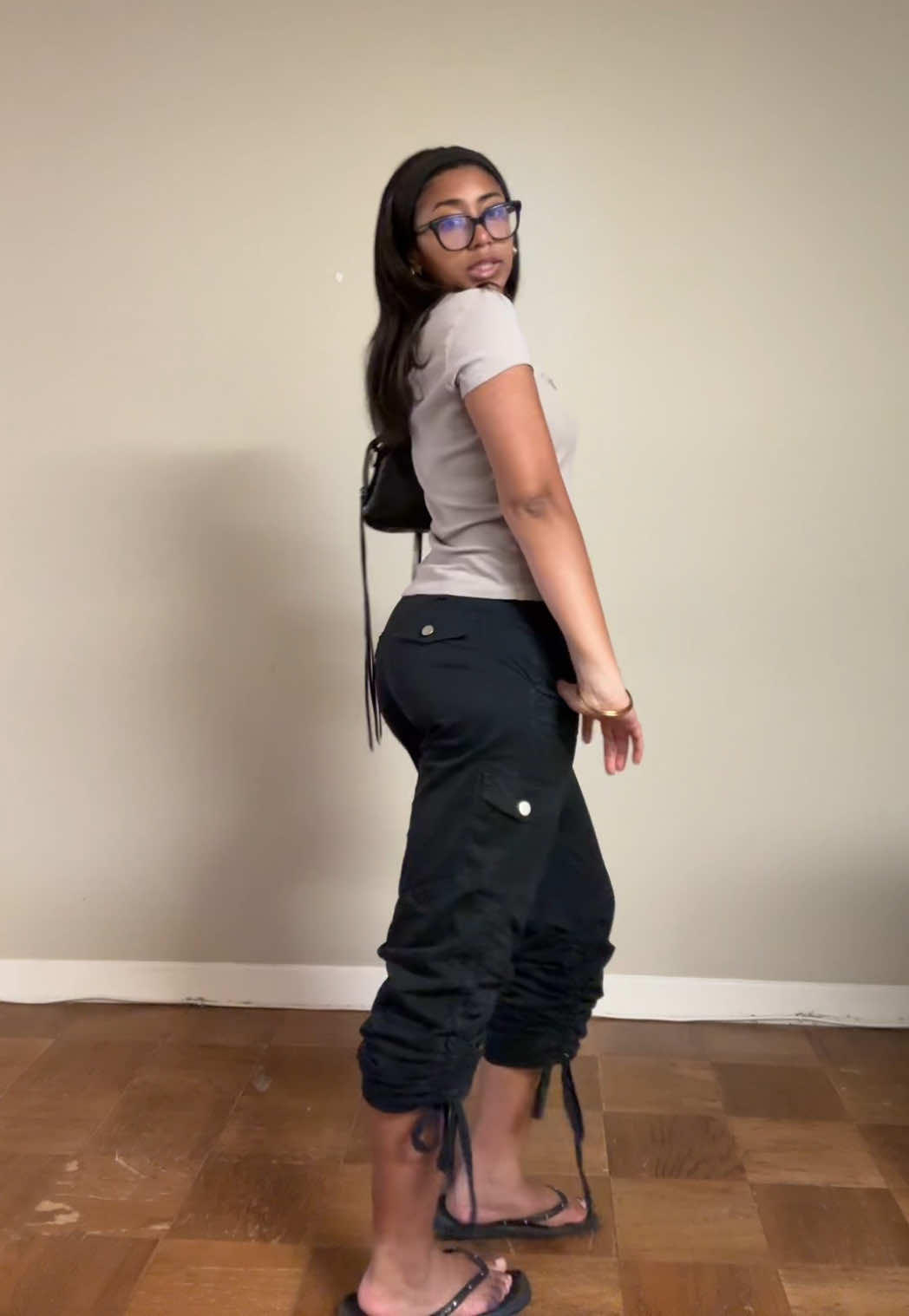 @kamora