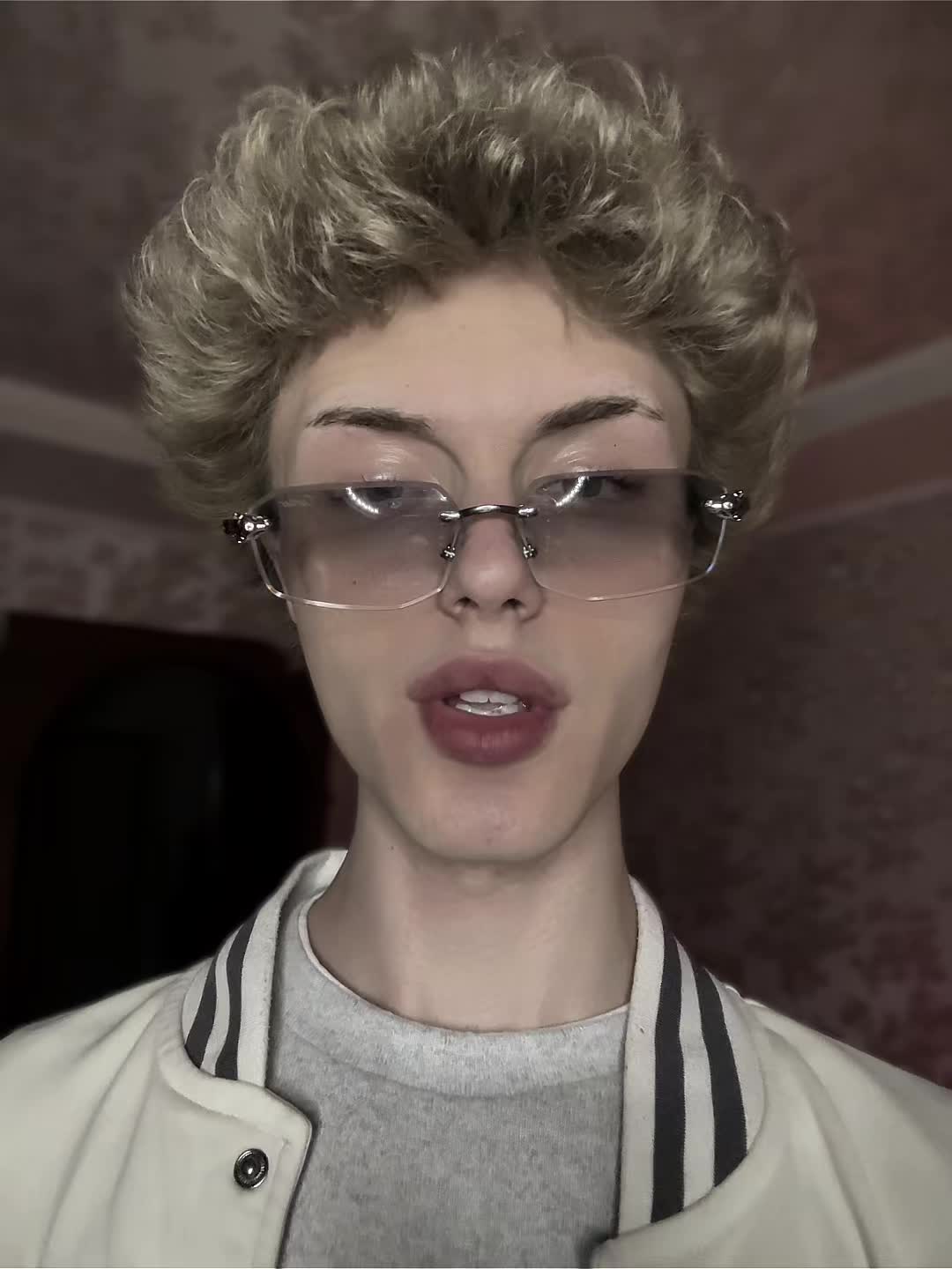@Тихан