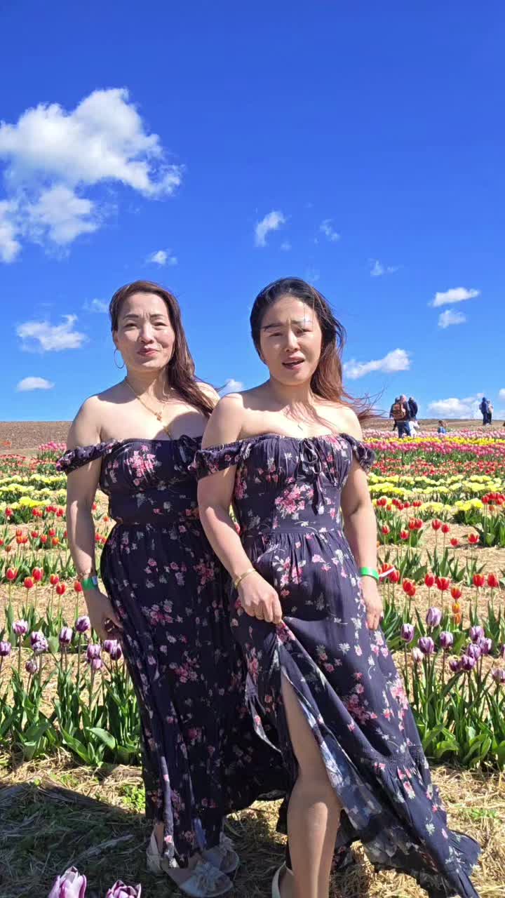 @Salla Moua