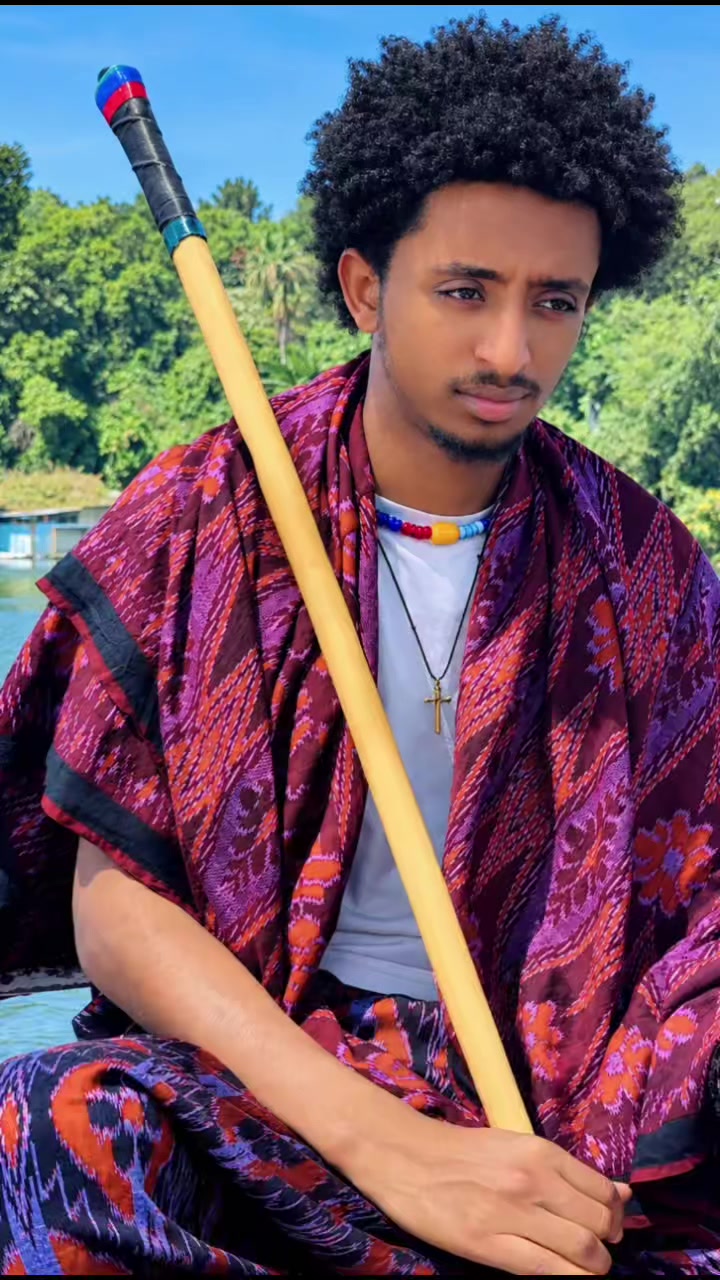 @ጌቾ ራያ💪👑