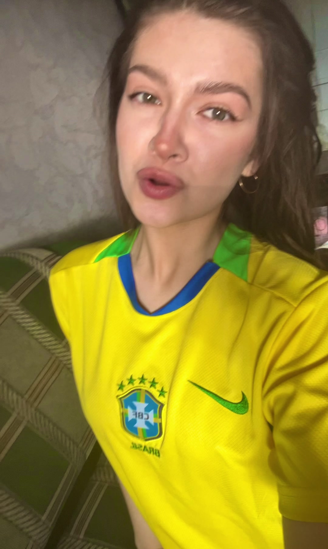 @bibi