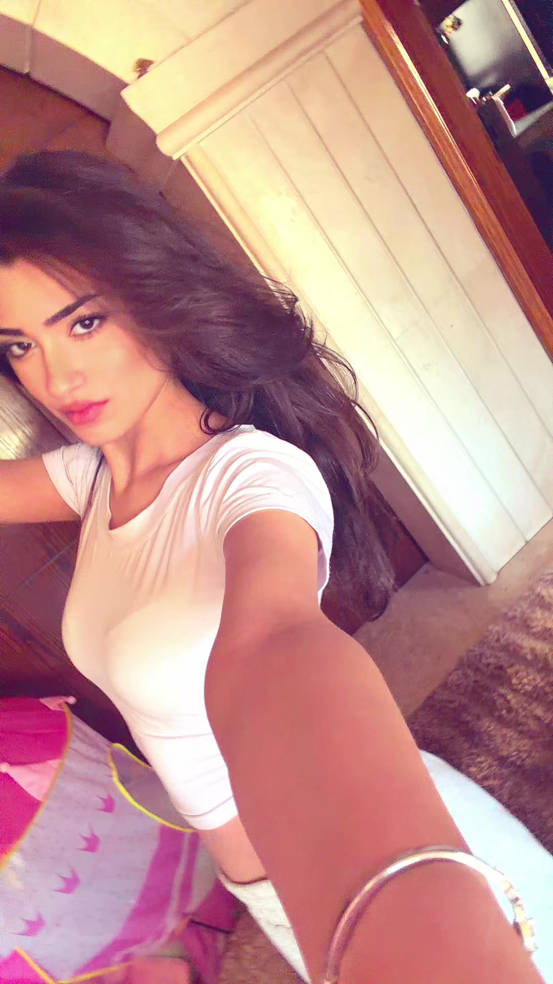 @Claritamaroun