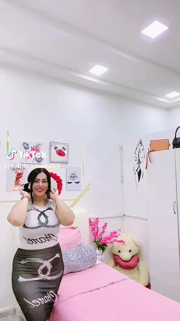 @Sabrina Sabrina45