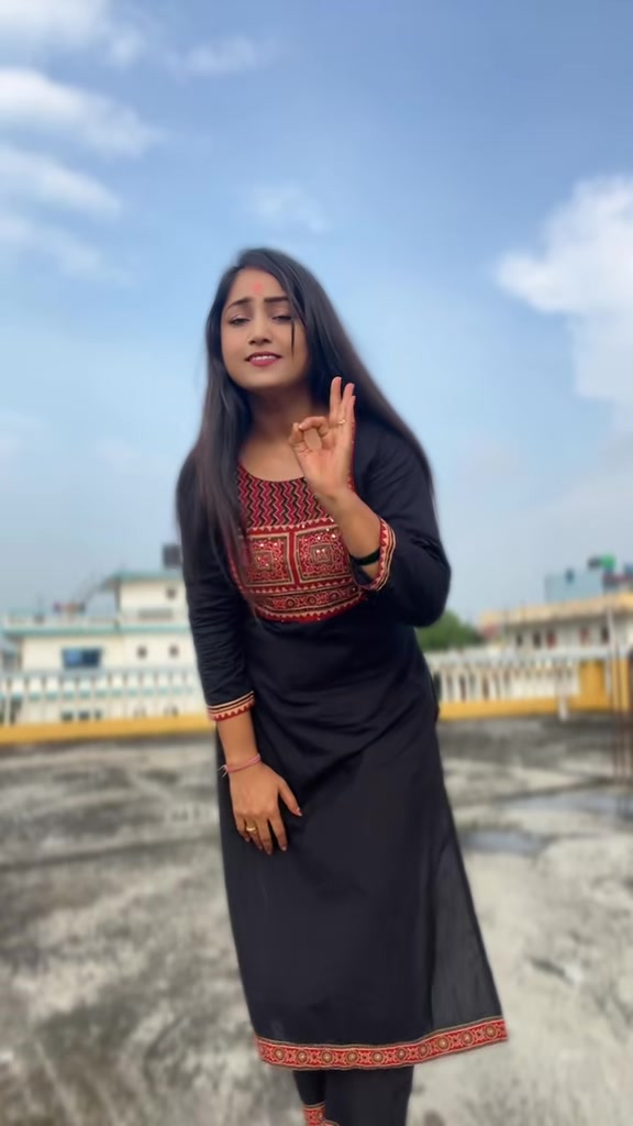 @Rambha Jha 👑