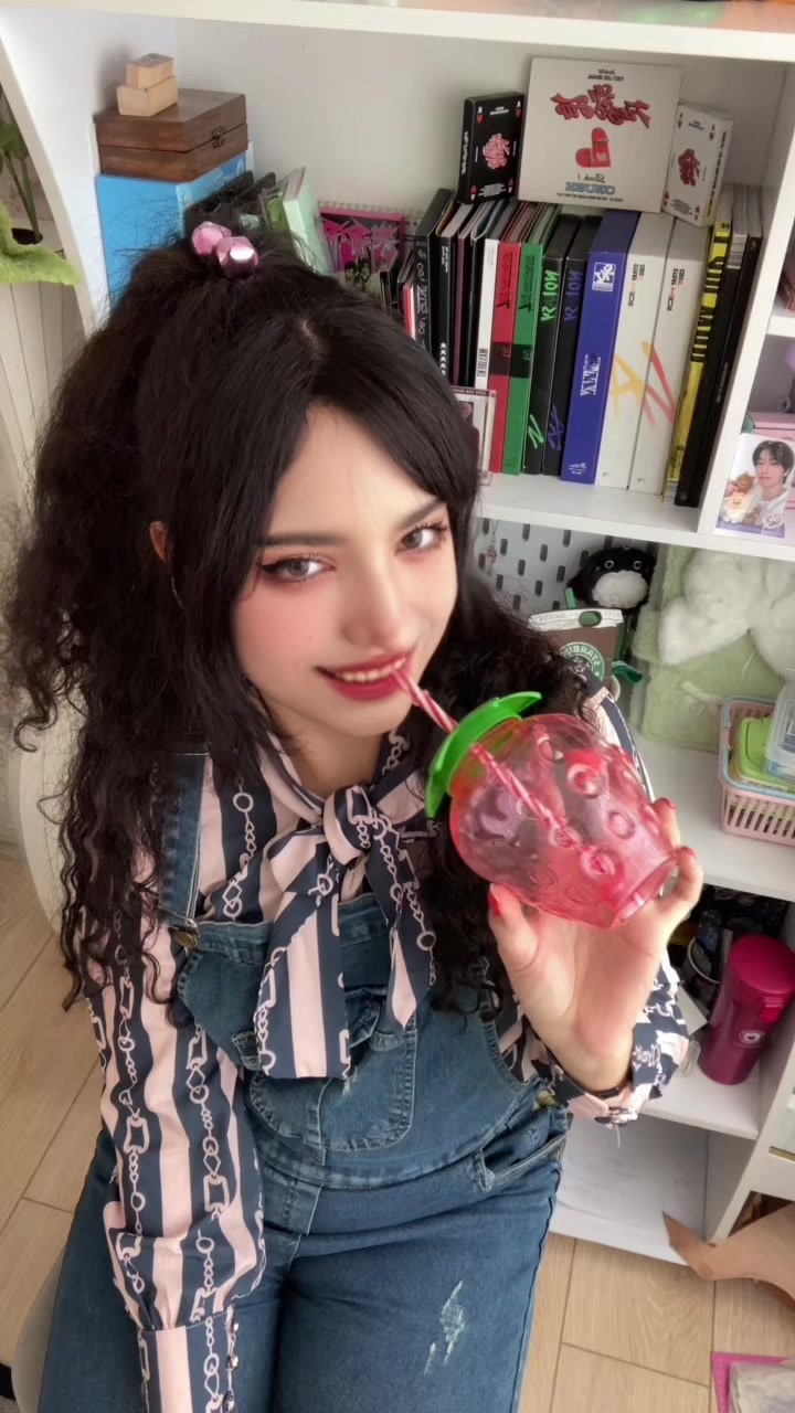 @Loona🐿️