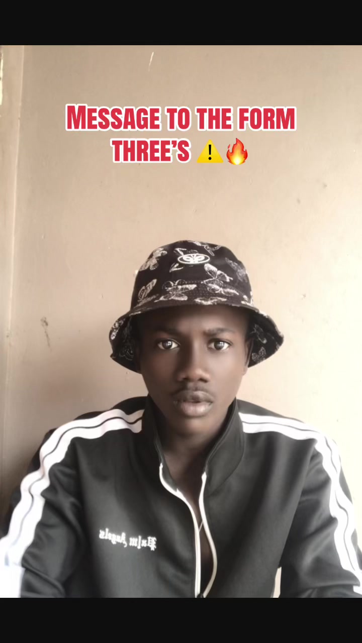 @🕊️𝓒𝓞𝓓𝓐𝓚 𝓑𝓛𝓐𝓒𝓚🥹💕🦅