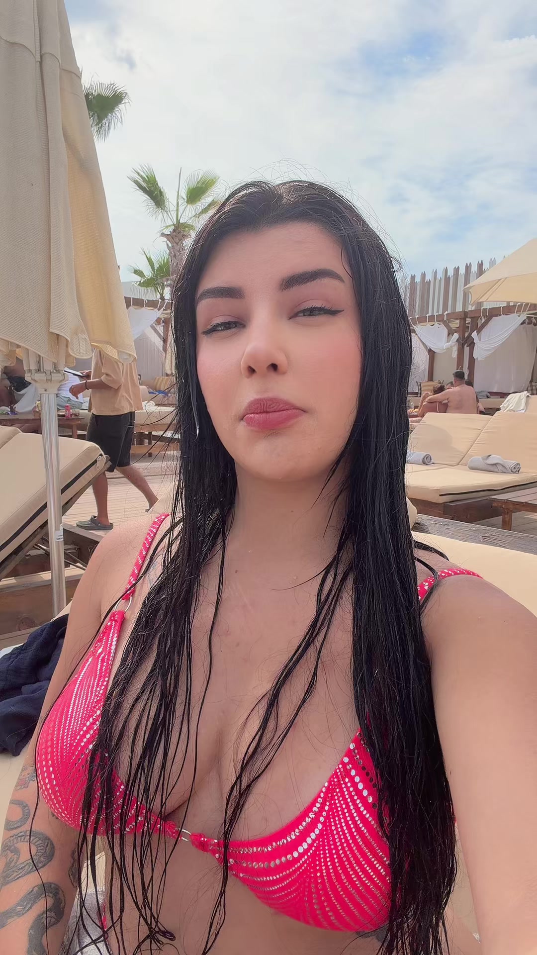 @G&Ouml;ZDE AKG&Uuml;N