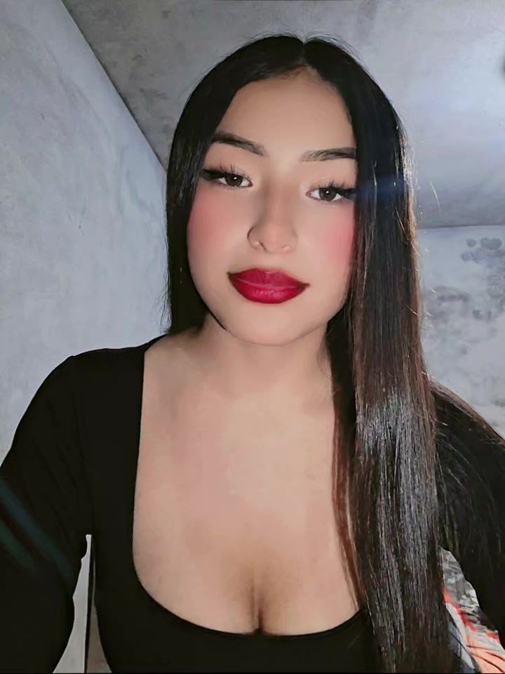 @iam_xiomii_