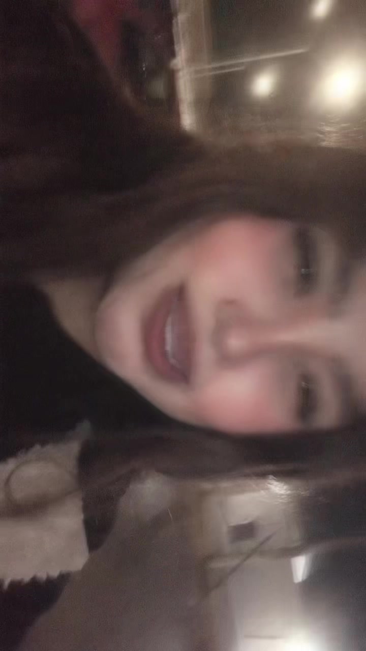 @RJ