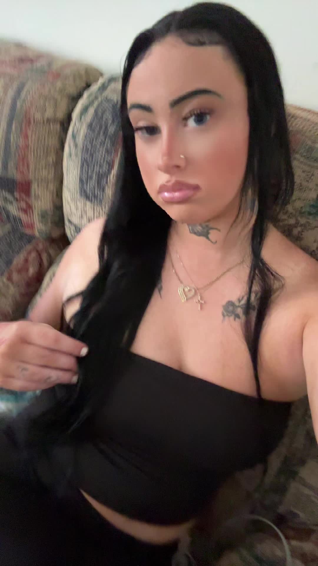 @Gigi 🍒 🐆 🎱