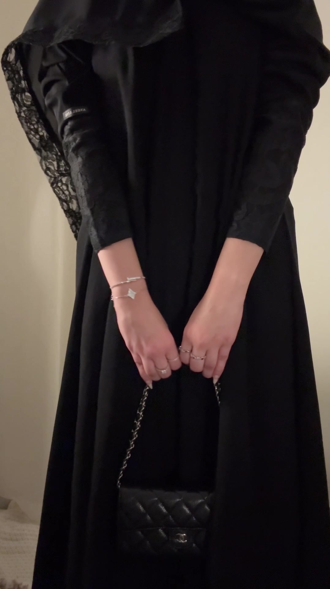 @𝐀𝐍𝐆𝐄𝐋