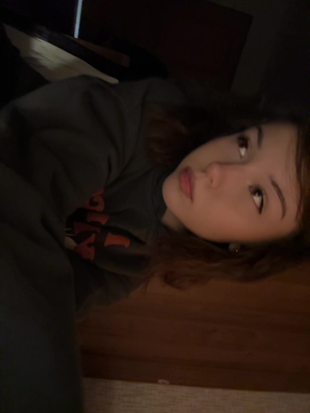 @👅