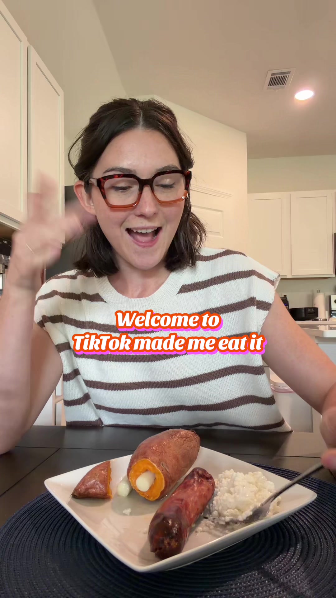 @eatwithkins