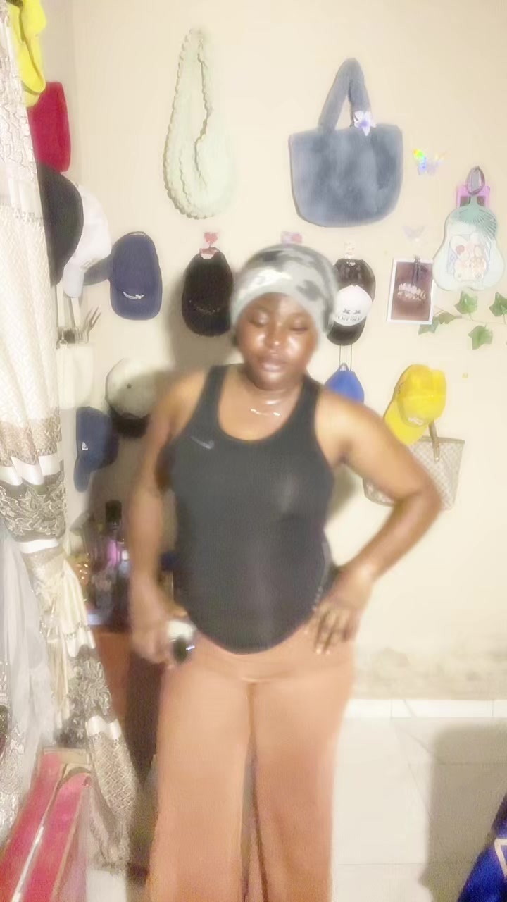 @👑🦅🦂YOUR FAVORITE GIRL 🥰👑