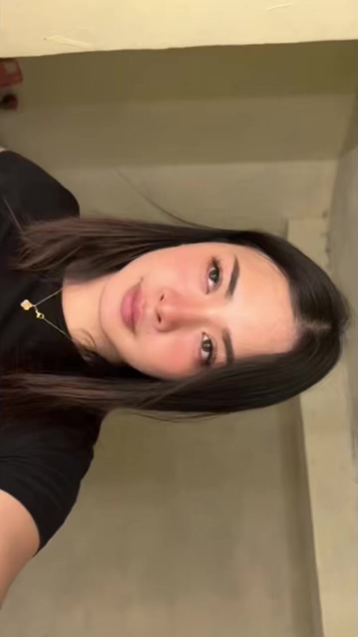 @LORAINE🤟