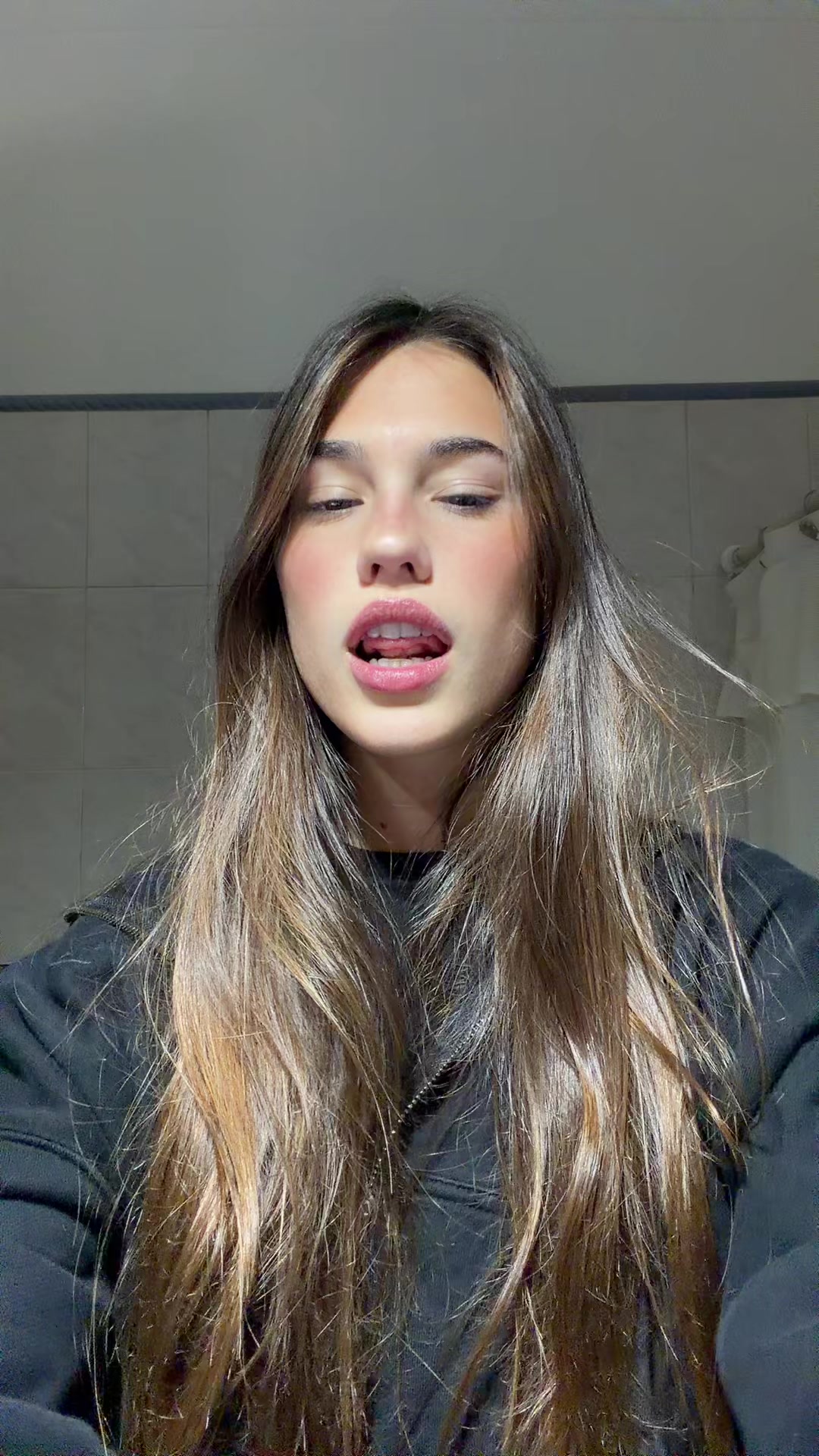 @jo