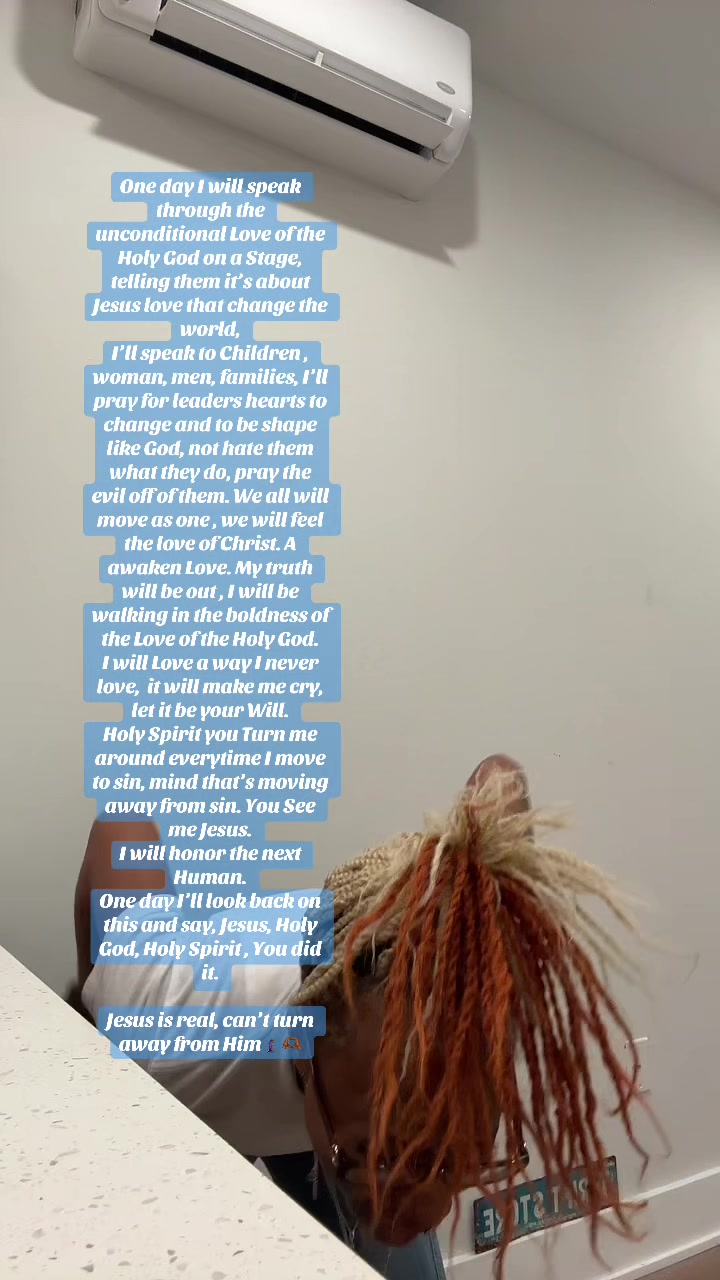 @lelia_Green