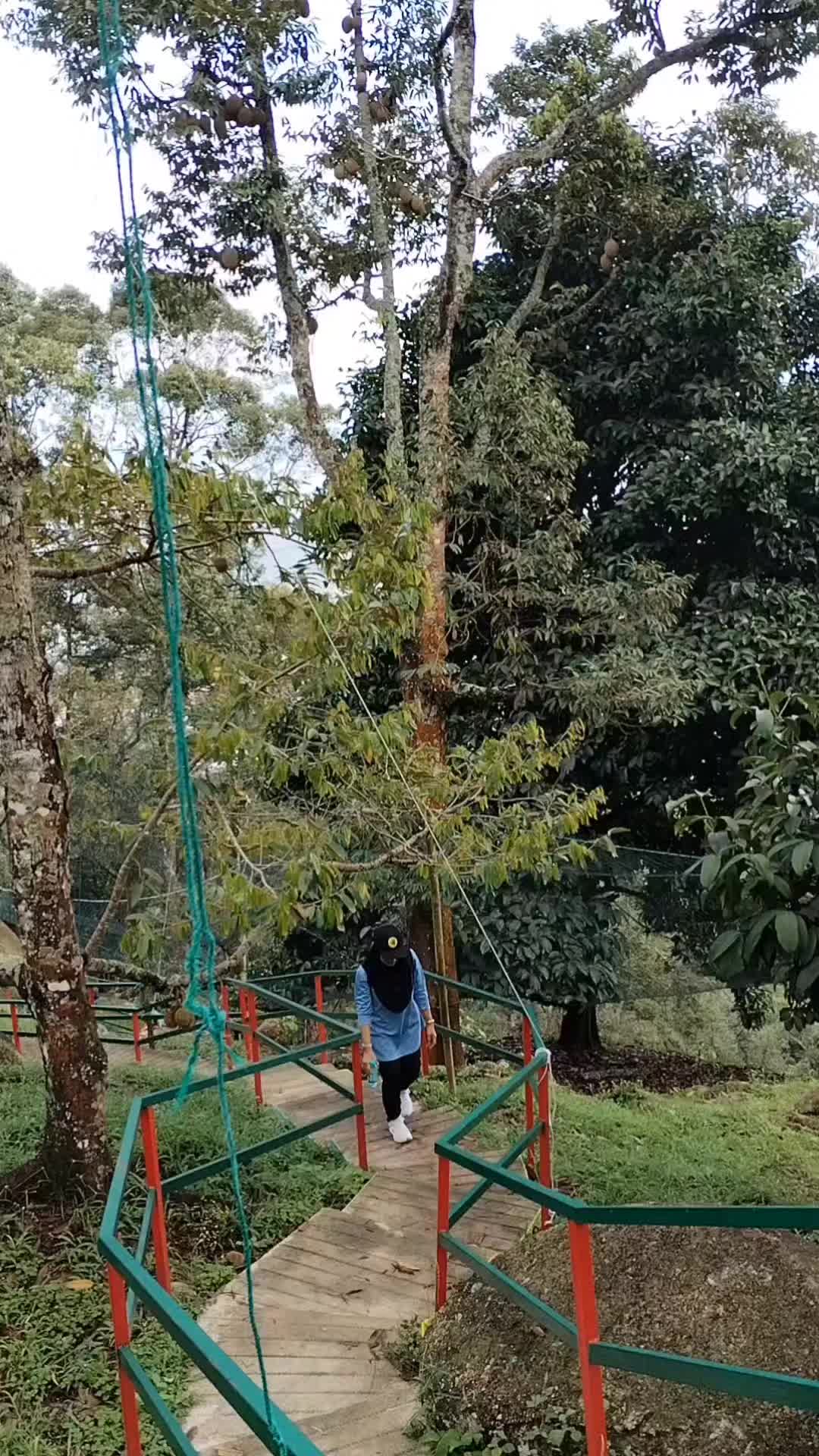 @Mama Ela