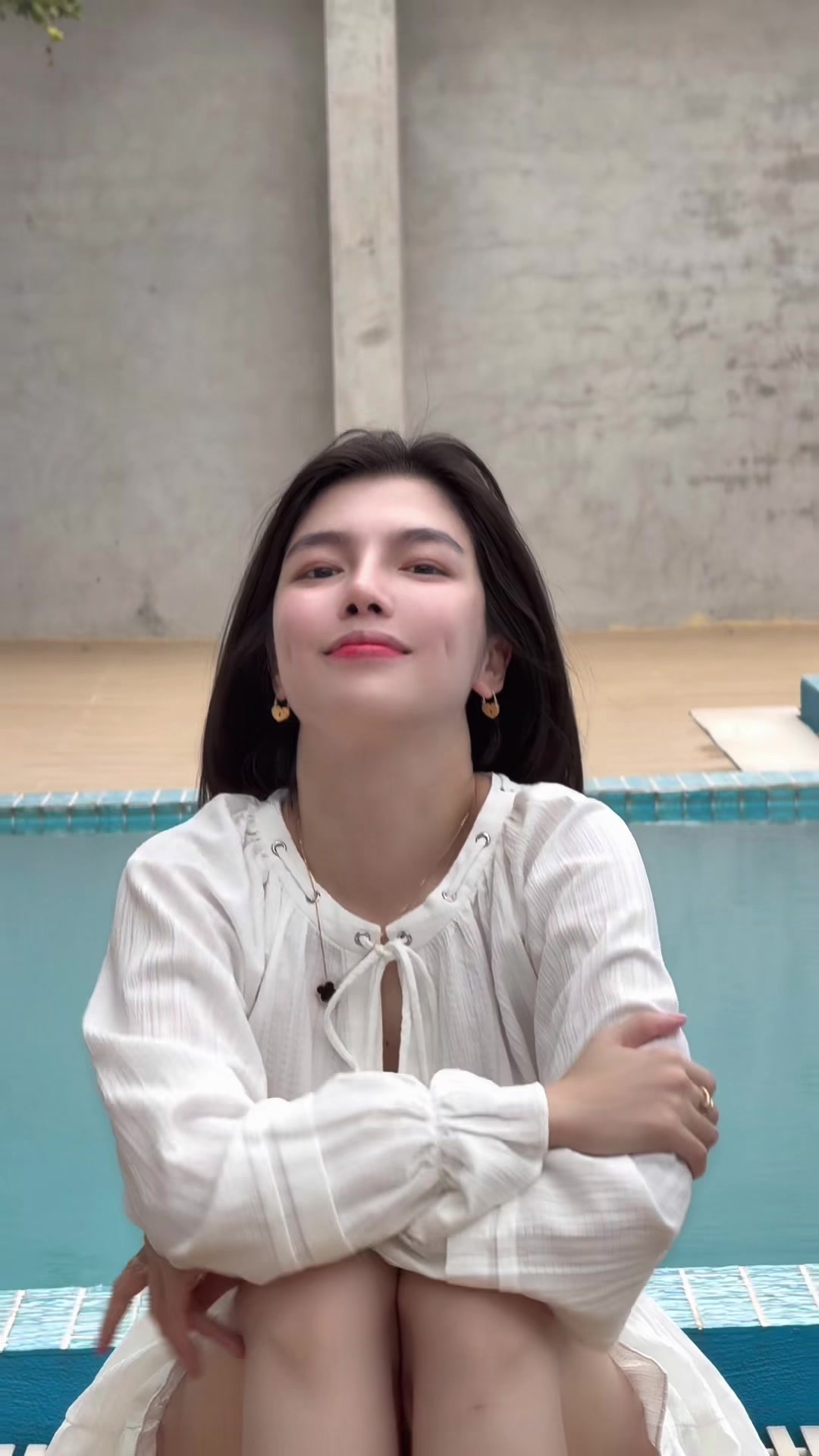 @Elle