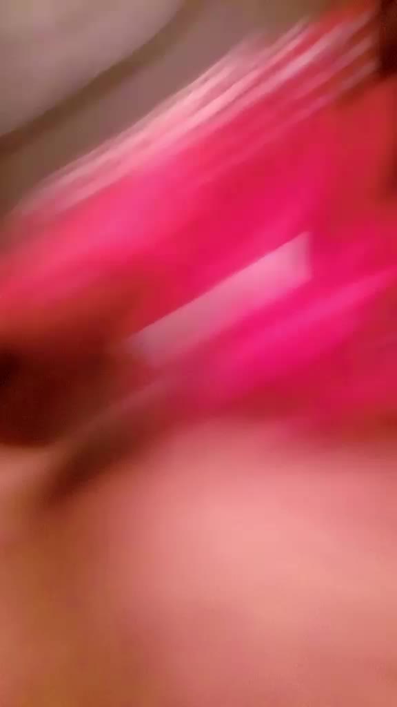 @AnnahRiziki
