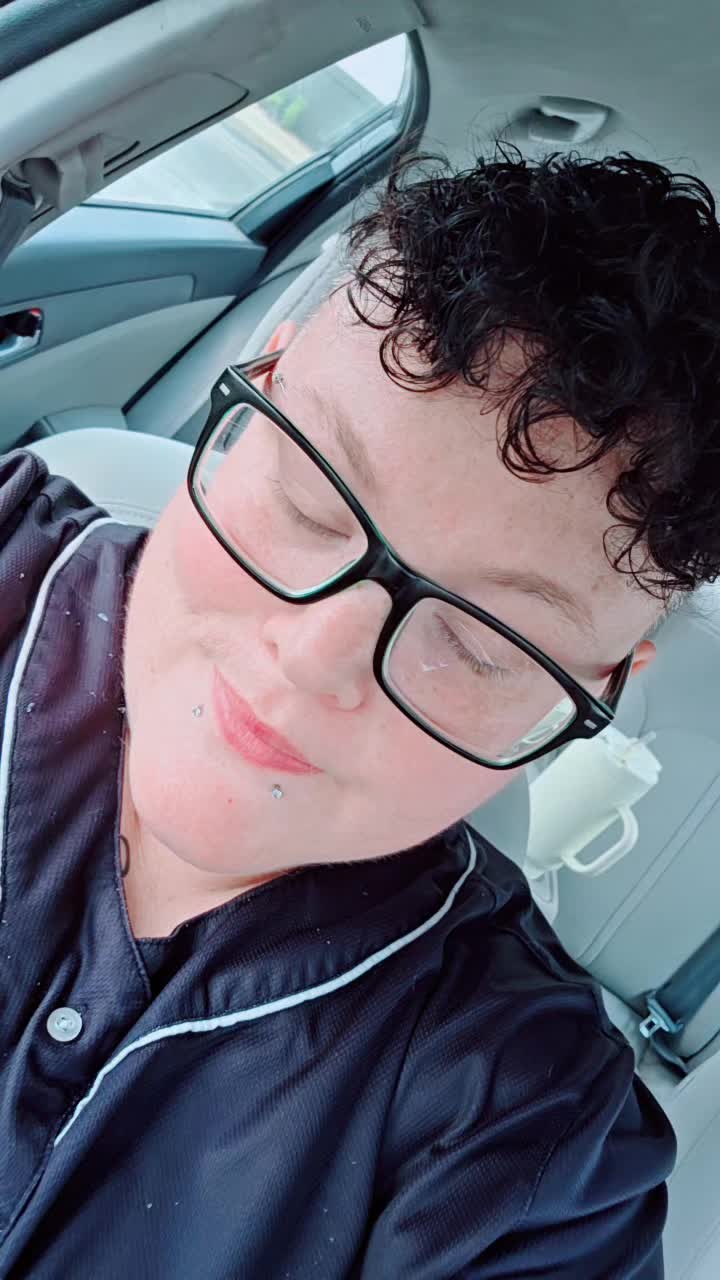 @KingSteph👑🤙🌈