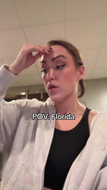 @_CrayZee_