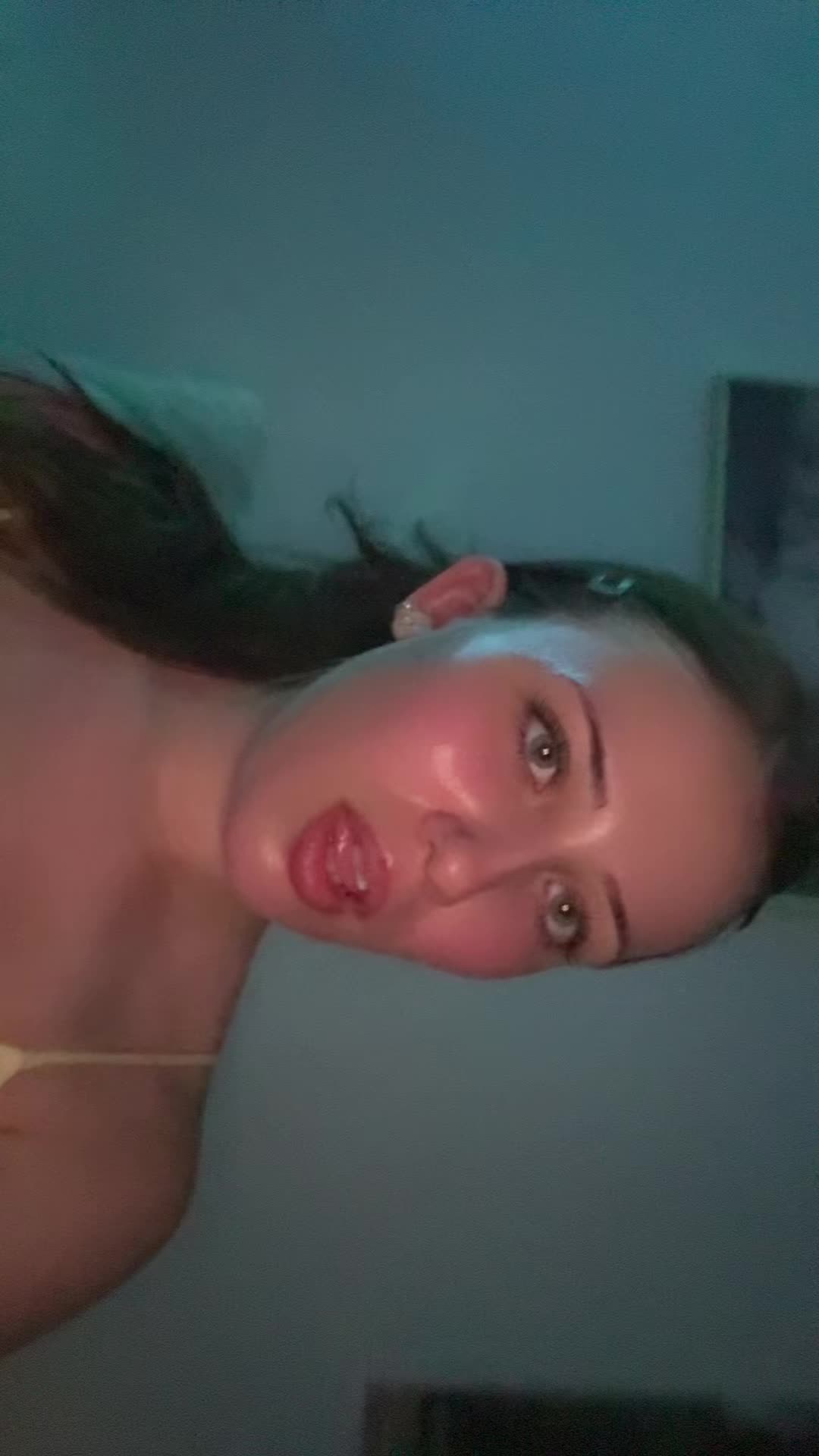 @MeLiSsA >:0