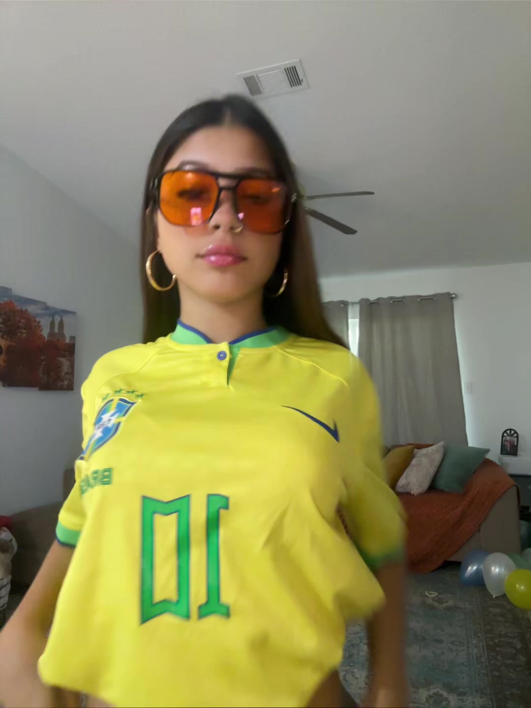 @llaisferreiira