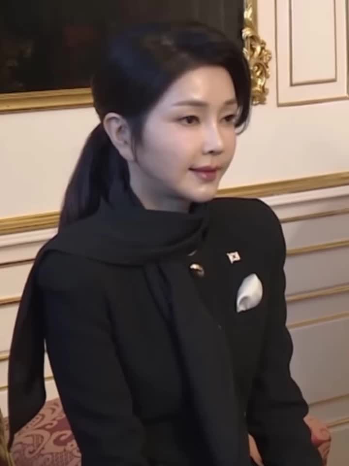 @김건희