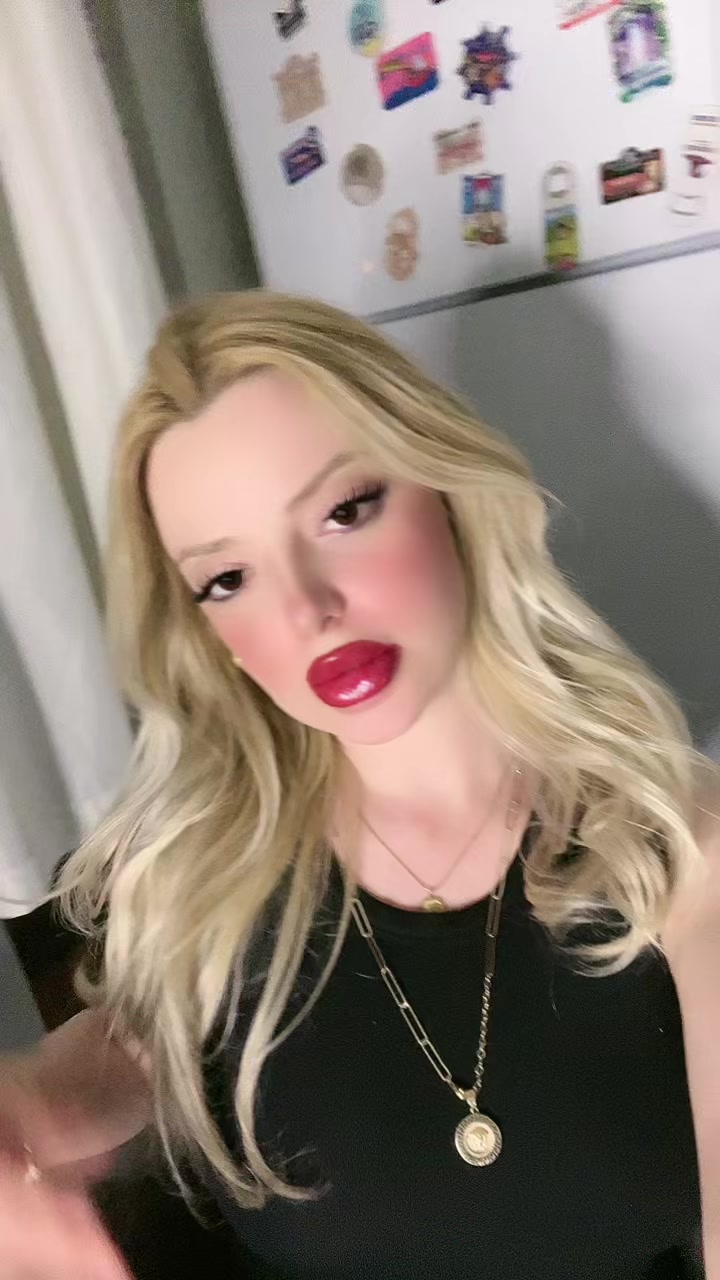 @İREM AKY&Uuml;REK