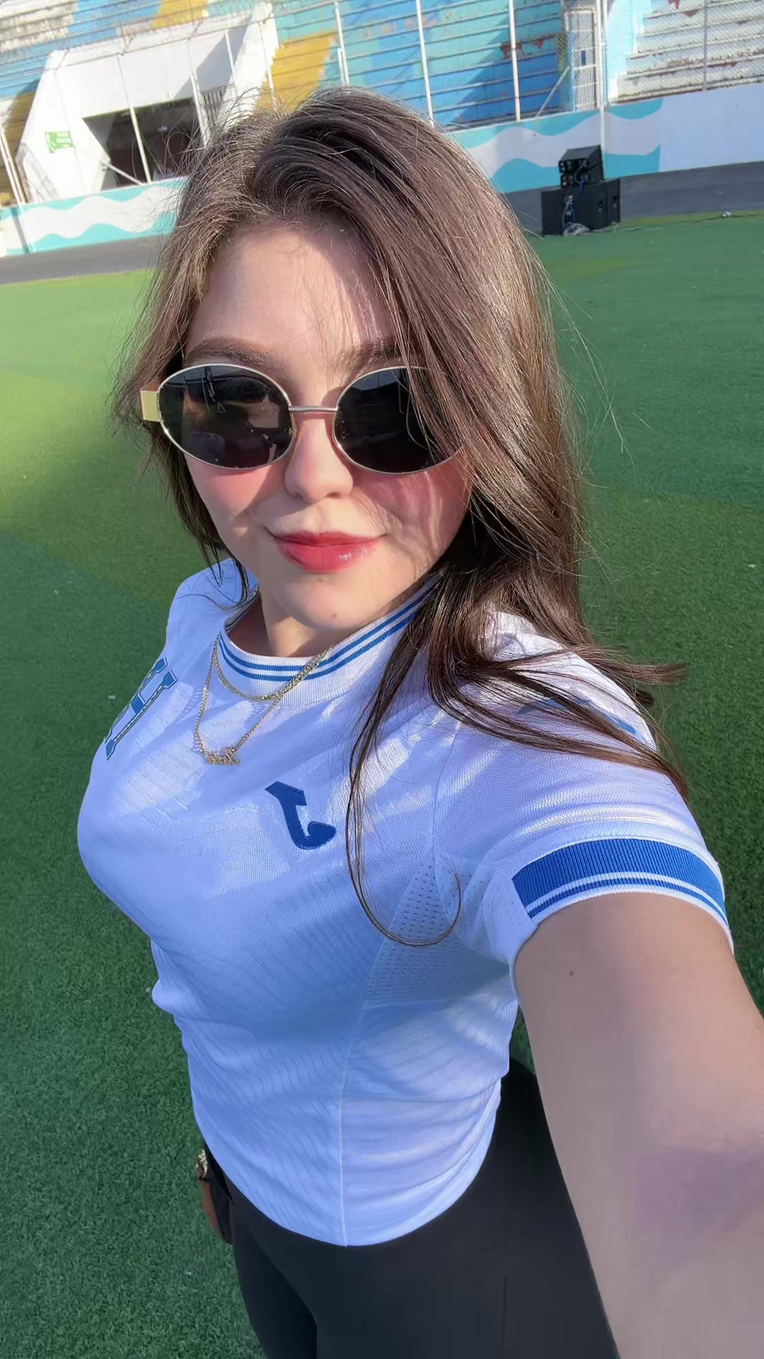 @ISABELLA🧚🏻
