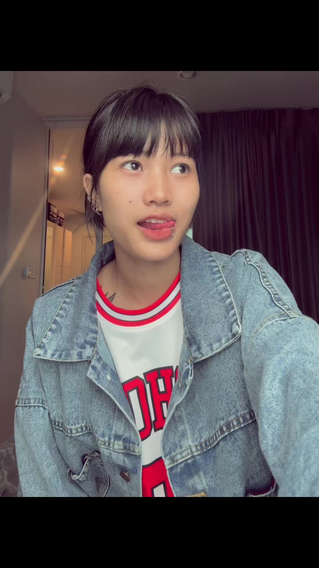 @HNIN