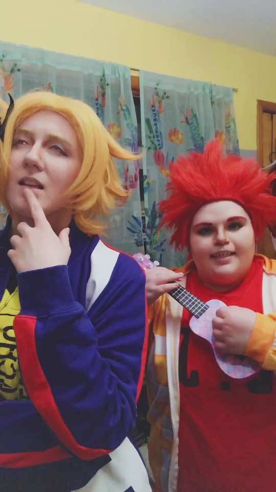 @BlueSaltySoup Cosplays