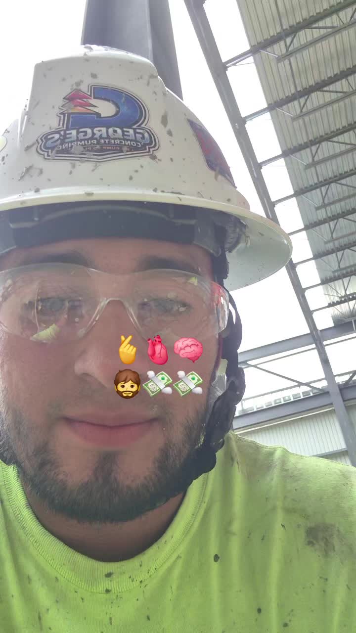 @Mendoza fan🐂 del éxito ✍️🧠💸