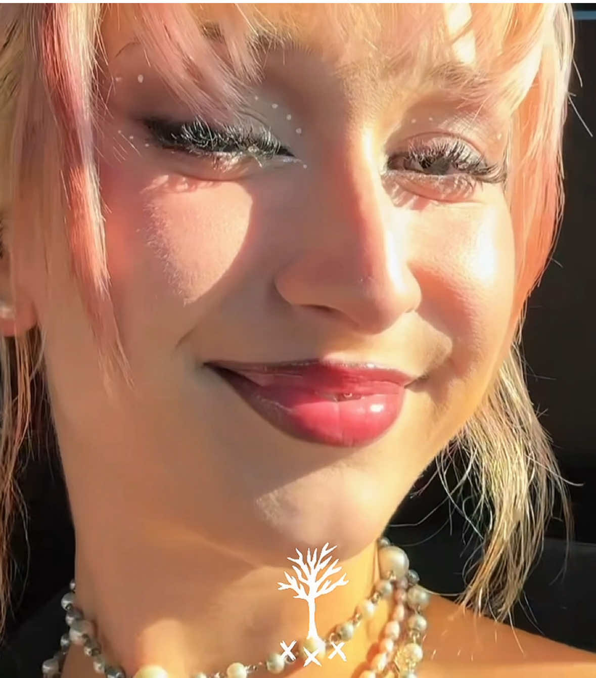 @𝐕¡