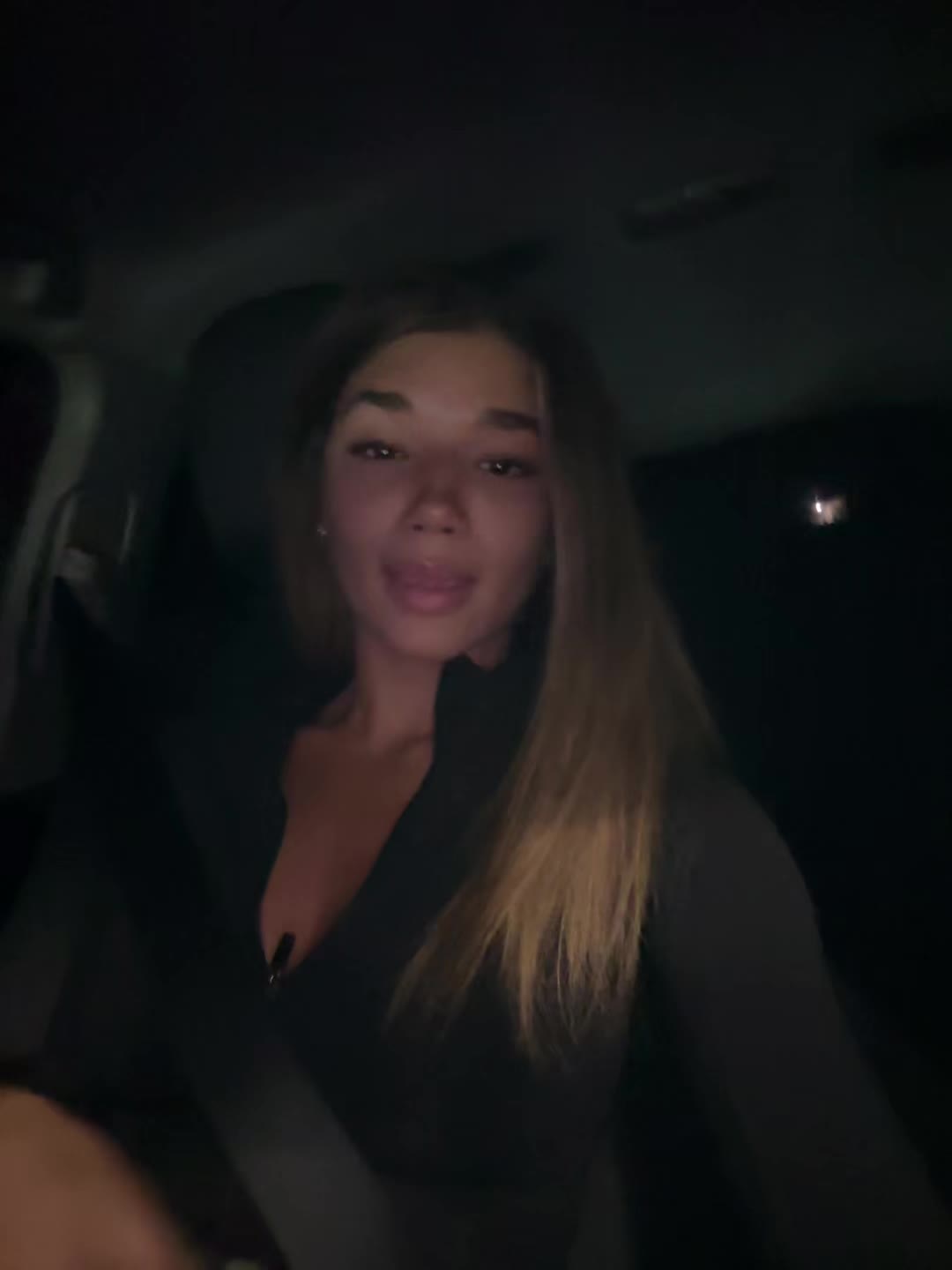 @lightsknbaddie
