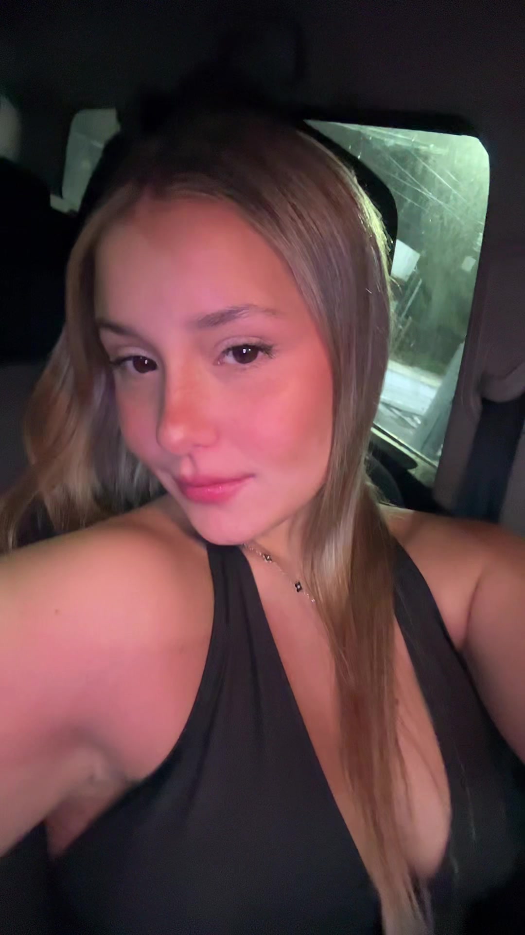 @Lu