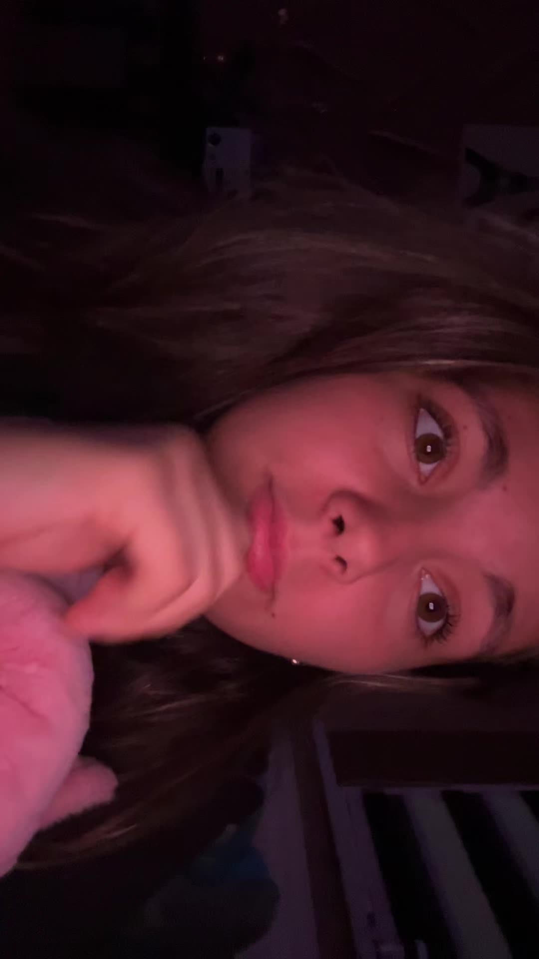 @Finya💞