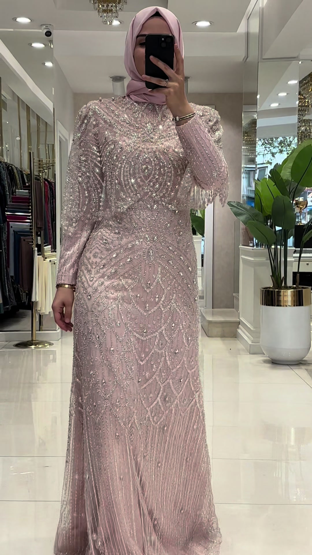 @Burcucerenstore