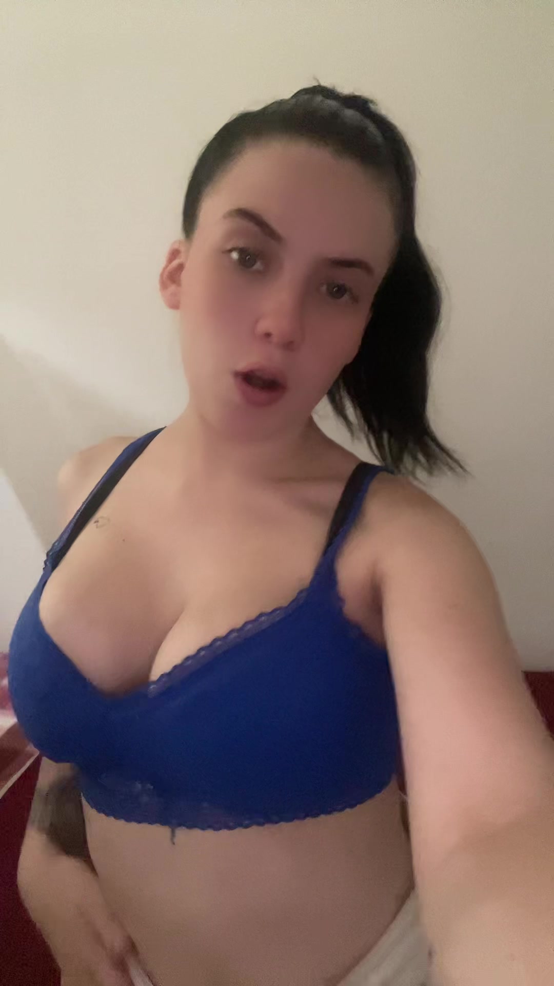 @manugiuriaa