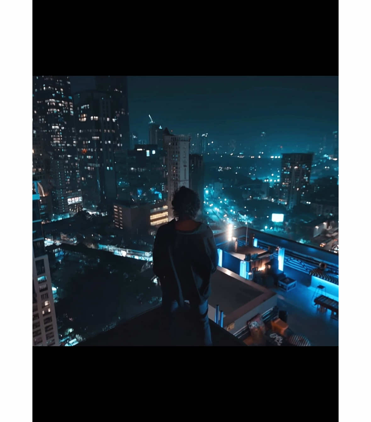 @B O L L Y W O O D