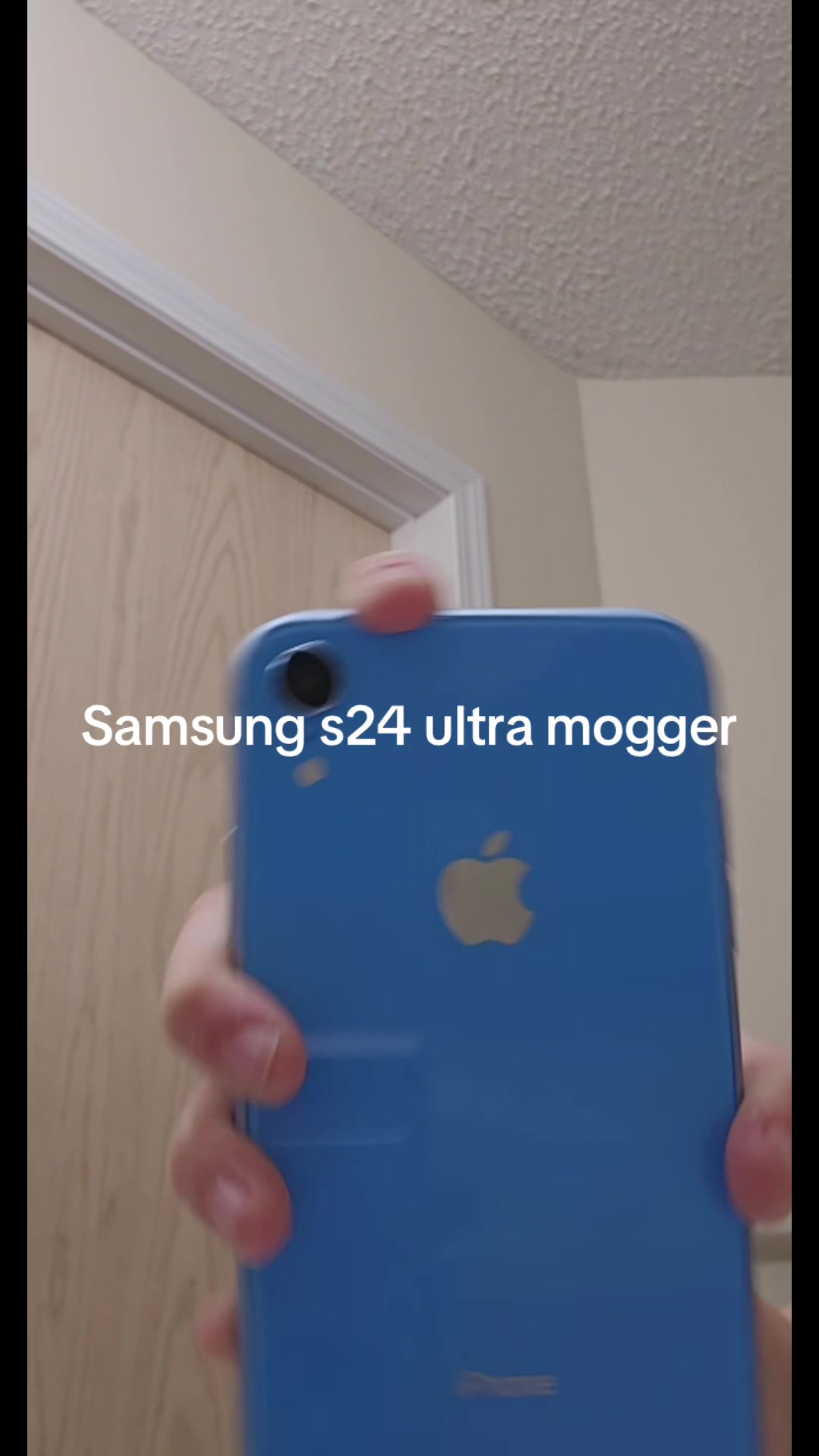 @Iphone_xr_HYPEE
