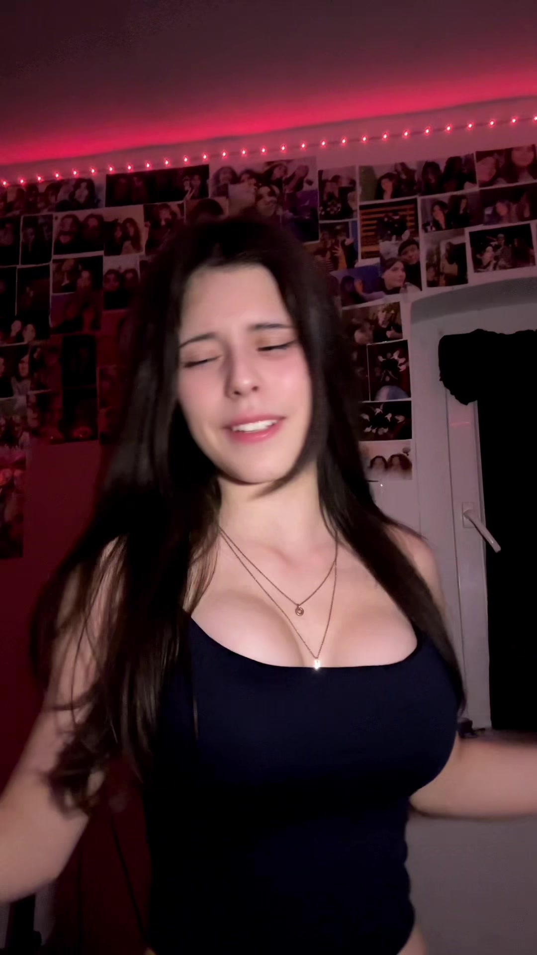 @Maxi