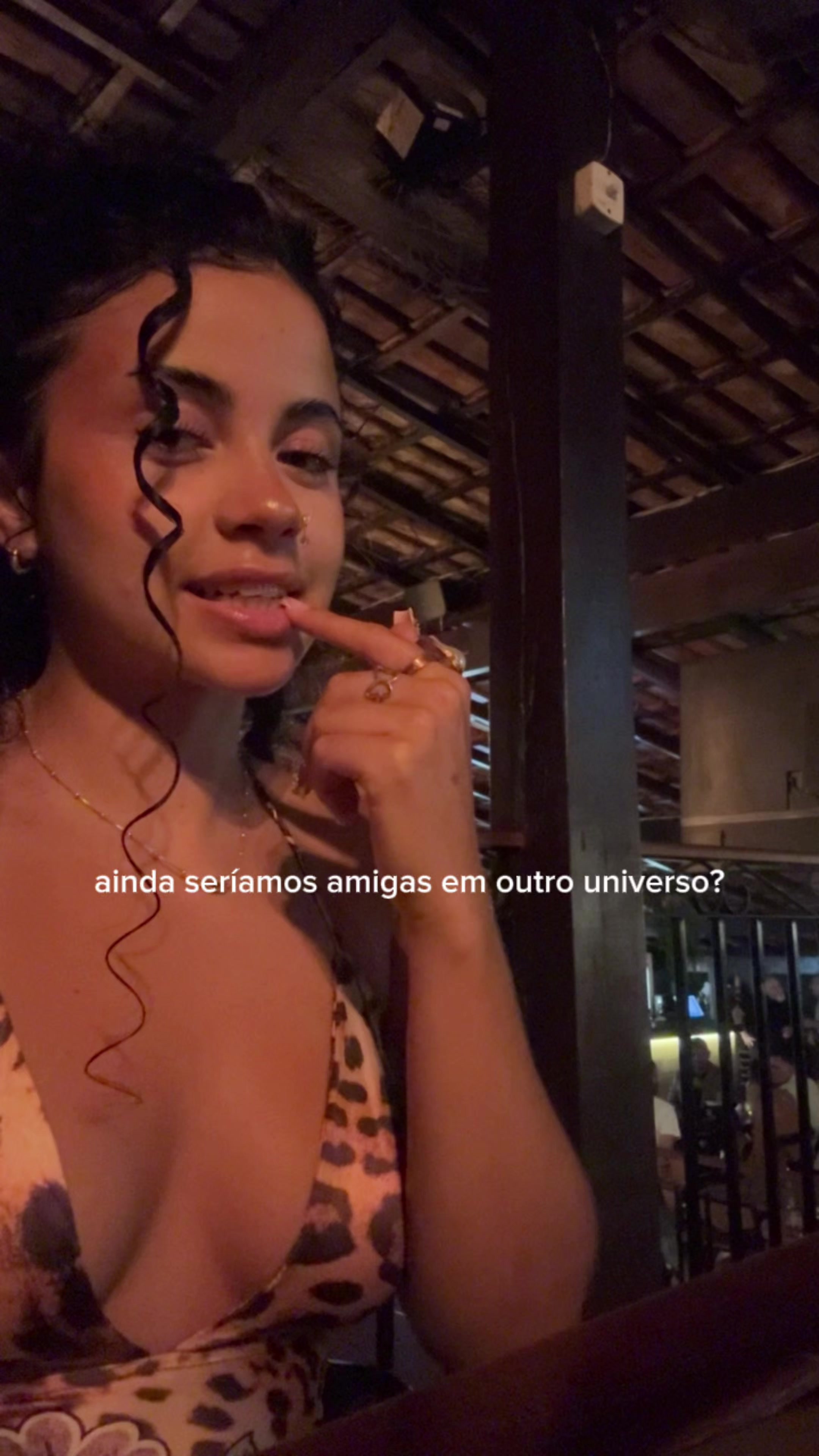 @mary assis