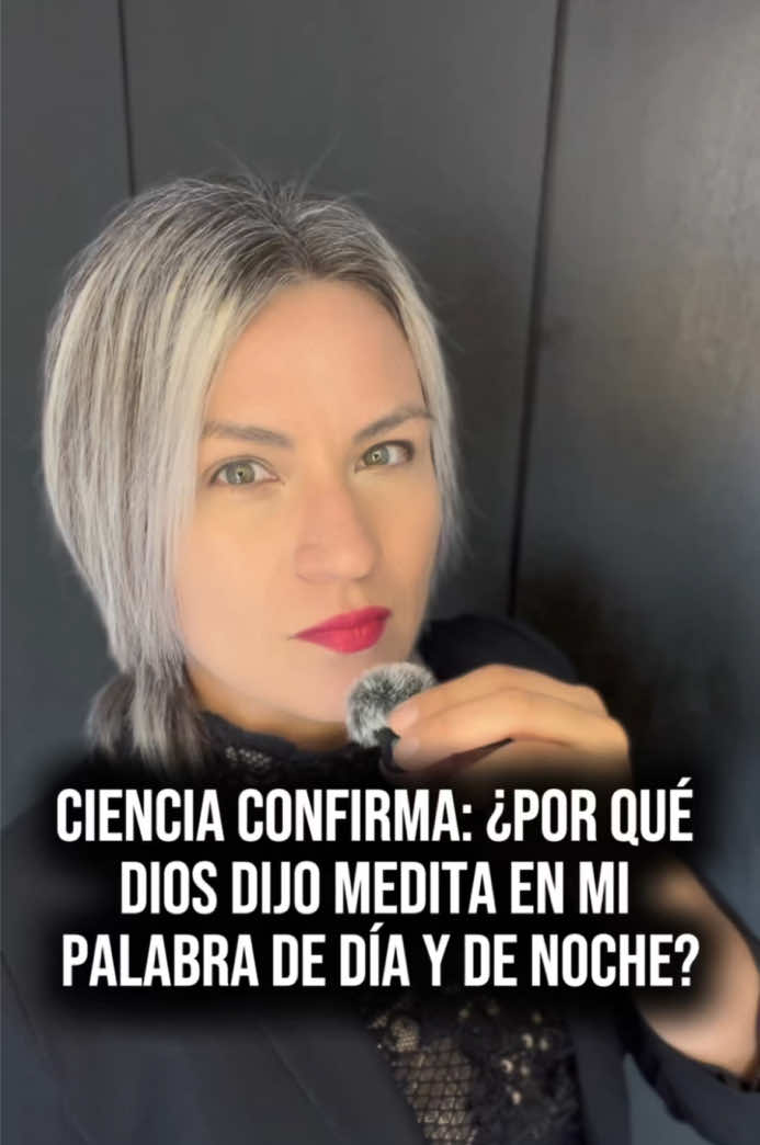 @Viridiana Mart&iacute;nez|Ciencia&Fe