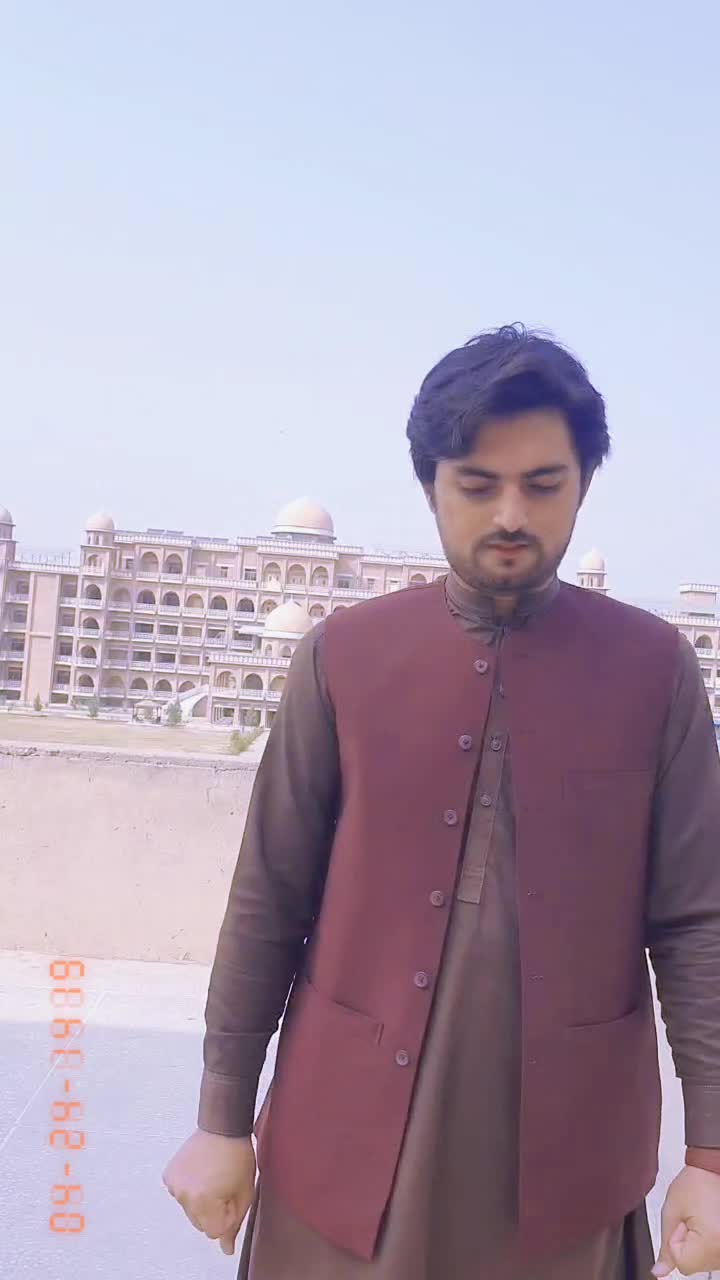 @it's_Latif_Wazir