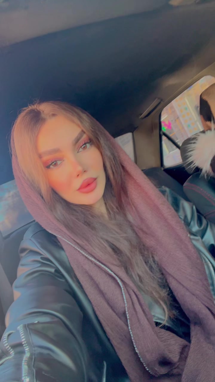 @Elaaaa_guzlu