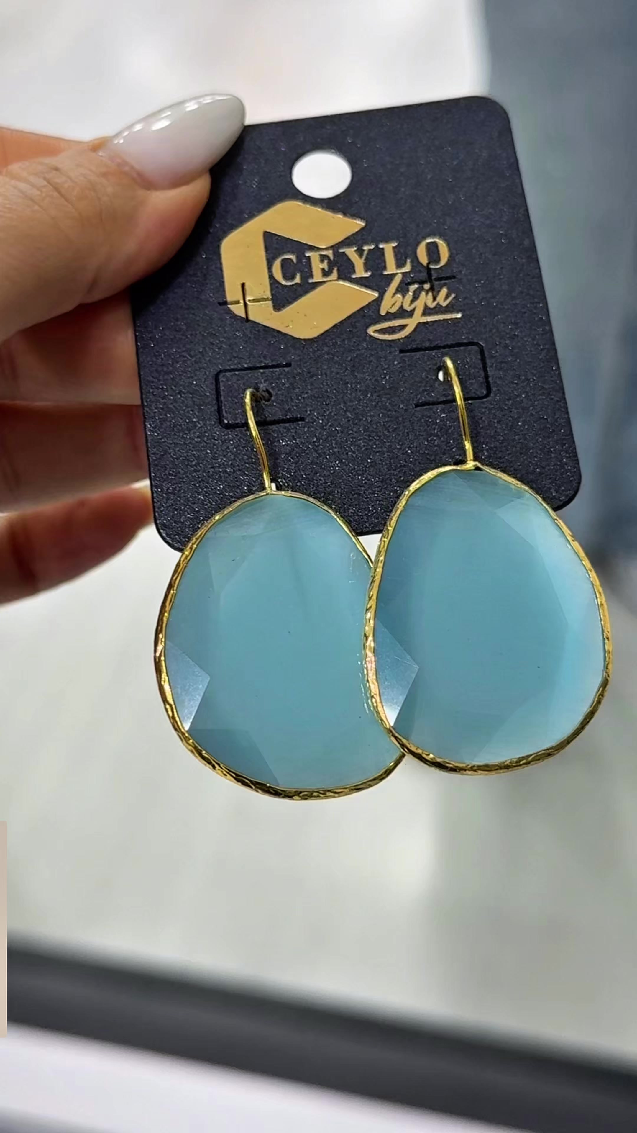 @Ceylo Biju 💎