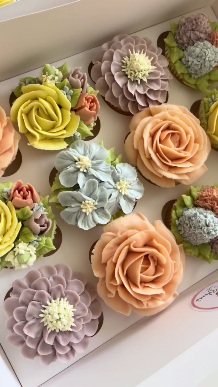 @Sweet Blooms by Bree
