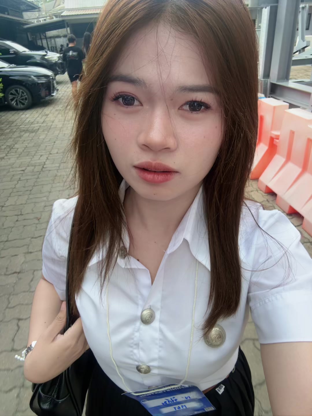 @𝐅ᩚ